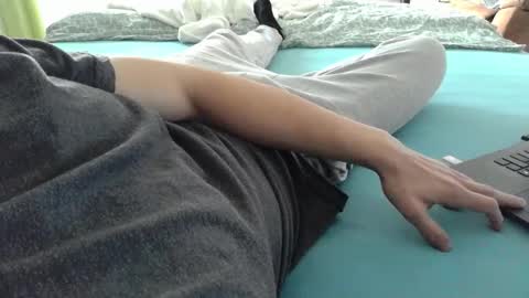 Snapshot of 87johnny chatting on 01/15/26, 09:47 87johnny online show from 01/15/26, 09:47