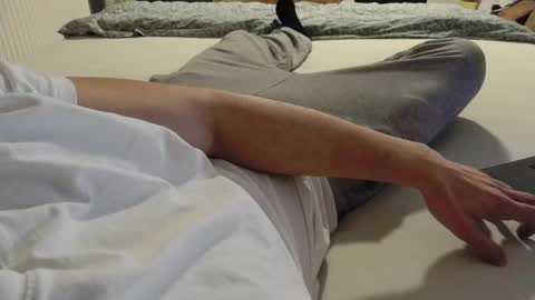 Snapshot of 87johnny chatting on 03/05/26, 09:33 87johnny online show from 03/05/26, 09:33