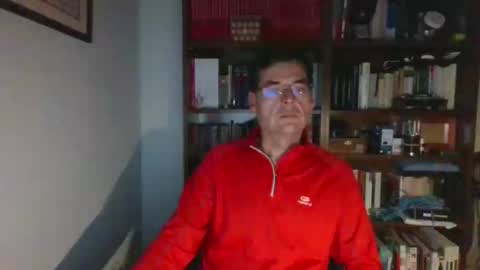 Snapshot of 8age chatting on 01/21/25, 10:41 8age online show from 01/21/25, 10:41