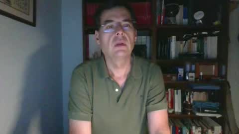 Snapshot of 8age chatting on 09/17/25, 09:16 8age online show from 09/17/25, 09:16