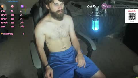 Snapshot of 8inchchaterbater chatting on 10/13/25, 01:22 will online show from 10/13/25, 01:22