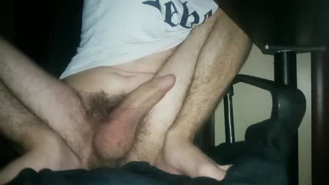 Snapshot of 8incher_x chatting on 01/27/25, 04:41 8incher_x online show from 01/27/25, 04:41