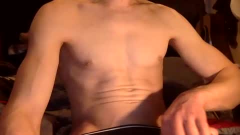 Snapshot of 8inches4you2 chatting on 02/16/26, 09:22 8inches4you2 online show from 02/16/26, 09:22