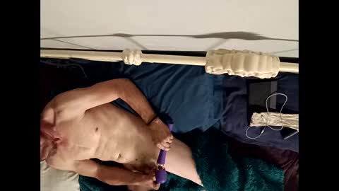 Snapshot of 8intenn chatting on 02/20/26, 12:38 8intenn online show from 02/20/26, 12:38