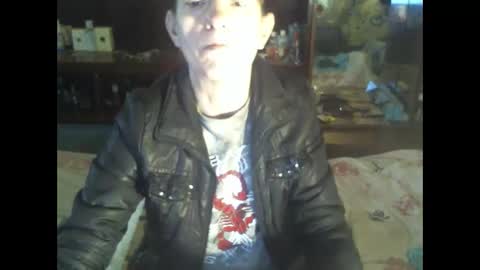 Snapshot of 8mistress8 chatting on 02/15/26, 07:51 8MISTRESS8 online show from 02/15/26, 07:51