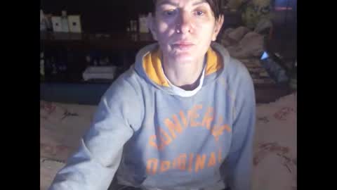 Snapshot of 8mistress8 chatting on 02/21/26, 06:42 8MISTRESS8 online show from 02/21/26, 06:42