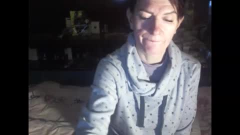 Snapshot of 8mistress8 chatting on 03/24/26, 06:46 8MISTRESS8 online show from 03/24/26, 06:46