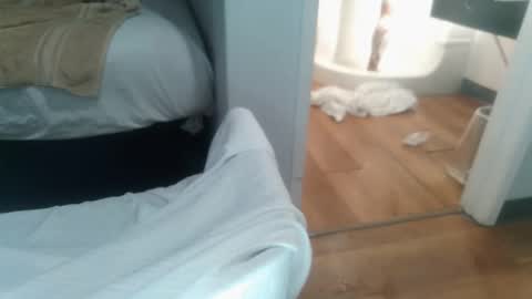 Selfsuckboi online show from 04/10/26, 07:07
