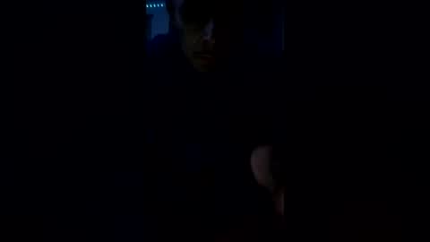 Snapshot of 915elpasosilentchuken0 chatting on 07/13/26, 03:37 915elpasosilentchuken0 online show from 07/13/26, 03:37