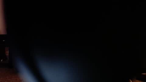 Snapshot of 989guy chatting on 02/02/25, 02:17 989guy online show from 02/02/25, 02:17