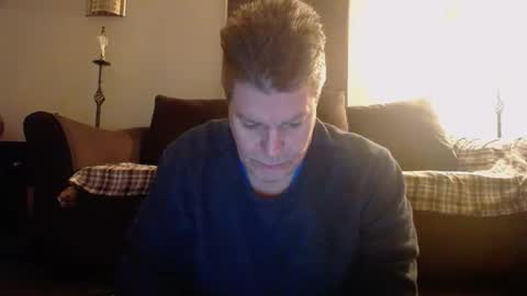 Snapshot of 989guy chatting on 12/21/25, 09:11 989guy online show from 12/21/25, 09:11