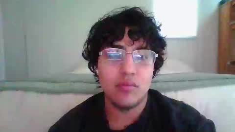 Snapshot of 99_butterfly_boy99 chatting on 12/23/24, 07:09 Butterfly boy online show from 12/23/24, 07:09