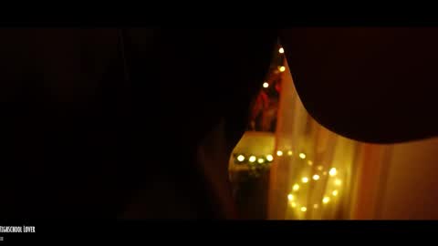 Snapshot of 9calliope chatting on 12/04/25, 09:01 9calliope online show from 12/04/25, 09:01