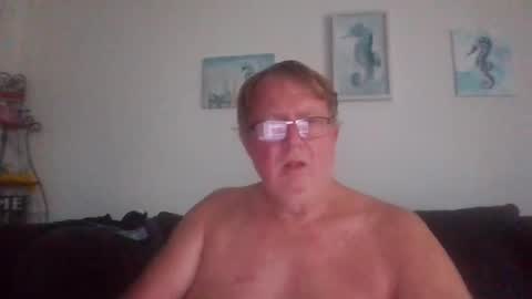 Snapshot of 9gecko696969 chatting on 11/20/25, 01:22 9gecko696969 online show from 11/20/25, 01:22