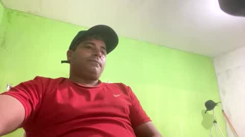Snapshot of 9vinhocamshow chatting on 09/27/25, 12:26 9vinhocamshow online show from 09/27/25, 12:26