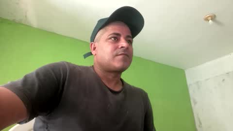 9vinhocamshow online show from 12/04/25, 10:57