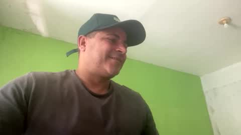 9vinhocamshow online show from 12/14/25, 10:53