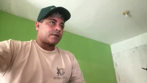 9vinhocamshow online show from 04/28/26, 11:37
