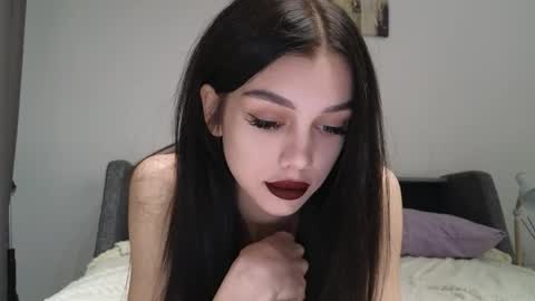 KARINA online show from 04/23/26, 10:36