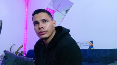 Snapshot of _0324 chatting on 02/12/26, 12:00 rick online show from 02/12/26, 12:00