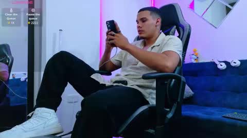 Snapshot of _0324 chatting on 02/22/26, 04:57 rick online show from 02/22/26, 04:57