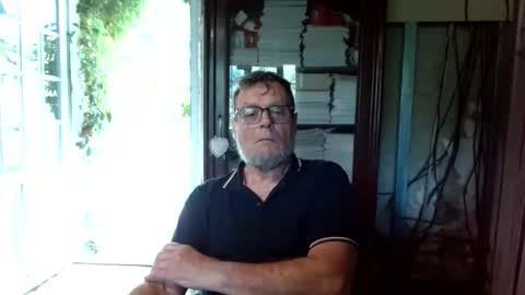 Snapshot of _123_voyeur_ chatting on 04/30/26, 12:55 _123_voyeur_ online show from 04/30/26, 12:55