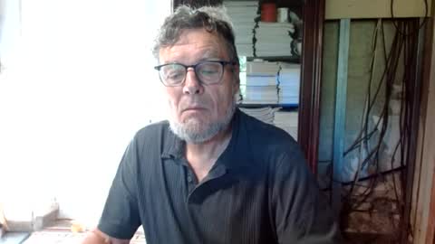 Snapshot of _123_voyeur_ chatting on 06/13/26, 08:56 _123_voyeur_ online show from 06/13/26, 08:56