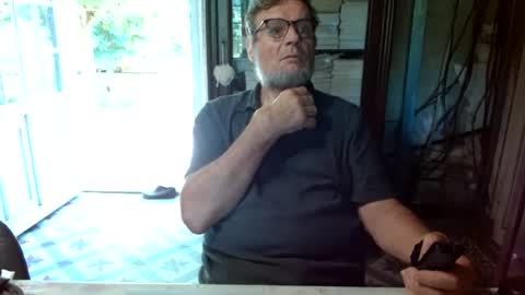 Snapshot of _123_voyeur_ chatting on 06/14/26, 12:07 _123_voyeur_ online show from 06/14/26, 12:07