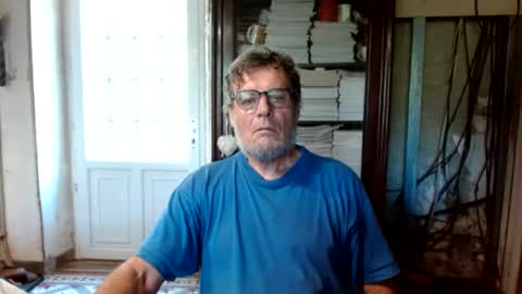 Snapshot of _123_voyeur_ chatting on 07/11/26, 11:13 _123_voyeur_ online show from 07/11/26, 11:13