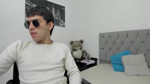 DERECK online show from 02/22/26, 12:47