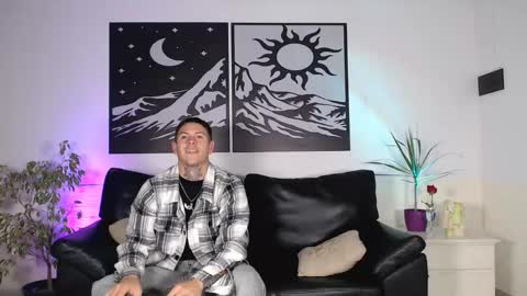 Maia  Martin online show from 05/03/26, 10:27