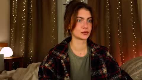 Snapshot of _a_n_n_y_ chatting on 01/05/26, 09:18 Willow online show from 01/05/26, 09:18