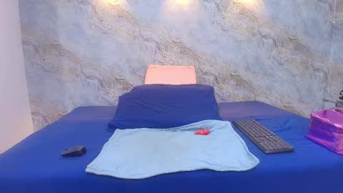  abby rouss online show from 10/30/25, 03:08