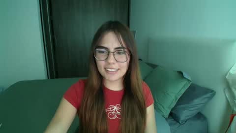 Snapshot of _abbyyyy_ chatting on 02/26/25, 06:54 abby 3 online show from 02/26/25, 06:54