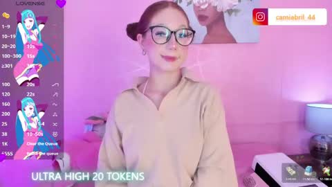 Abril  online show from 05/27/26, 02:19