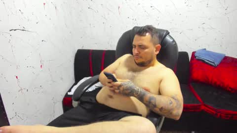     ----       online show from 03/10/25, 01:34