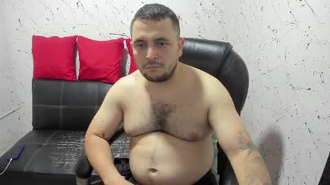 Snapshot of _ace_ventura chatting on 07/12/26, 05:09 ---- online show from 07/12/26, 05:09