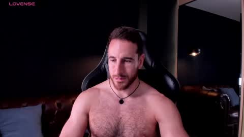 _adamcoper_ online show from 04/26/26, 01:25