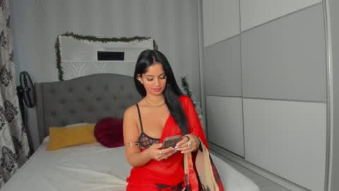 Adelle online show from 12/19/25, 01:07