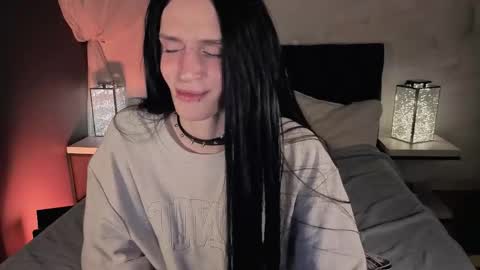 adrian online show from 03/11/26, 06:08