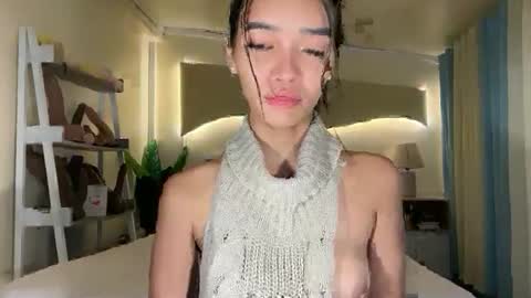 agatha online show from 10/25/25, 02:52