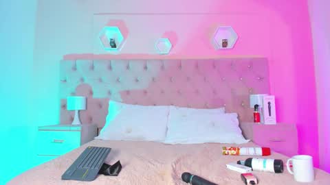 Snapshot of _agathaargent chatting on 12/22/24, 09:53 Agatha online show from 12/22/24, 09:53