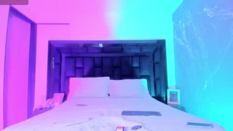 Snapshot of _agathaargent chatting on 12/26/24, 12:38 Agatha online show from 12/26/24, 12:38