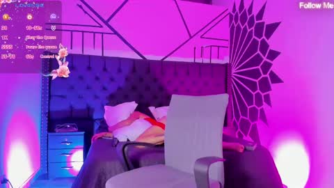 Snapshot of _agathaargent chatting on 01/24/25, 10:11 Agatha online show from 01/24/25, 10:11