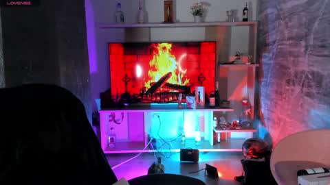 Snapshot of _agathaargent chatting on 01/27/25, 09:33 Agatha online show from 01/27/25, 09:33