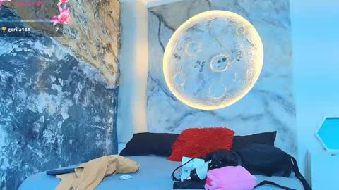 Snapshot of _agathaargent chatting on 09/10/25, 04:29 Agatha online show from 09/10/25, 04:29