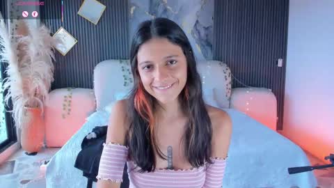 Snapshot of _agathaargent chatting on 01/05/26, 05:27 Agatha online show from 01/05/26, 05:27