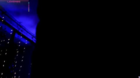 Snapshot of _agathaargent chatting on 01/12/26, 11:37 Agatha online show from 01/12/26, 11:37