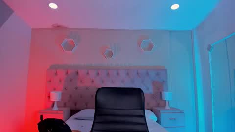 Snapshot of _agathaargent chatting on 02/03/26, 11:10 Agatha online show from 02/03/26, 11:10