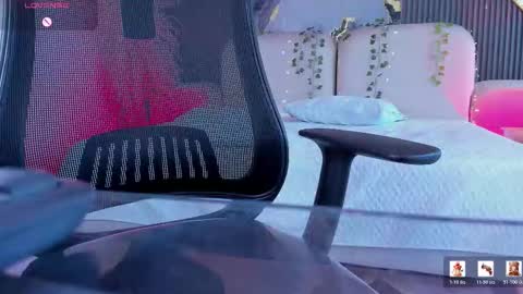 Snapshot of _agathaargent chatting on 03/08/26, 02:10 Agatha online show from 03/08/26, 02:10